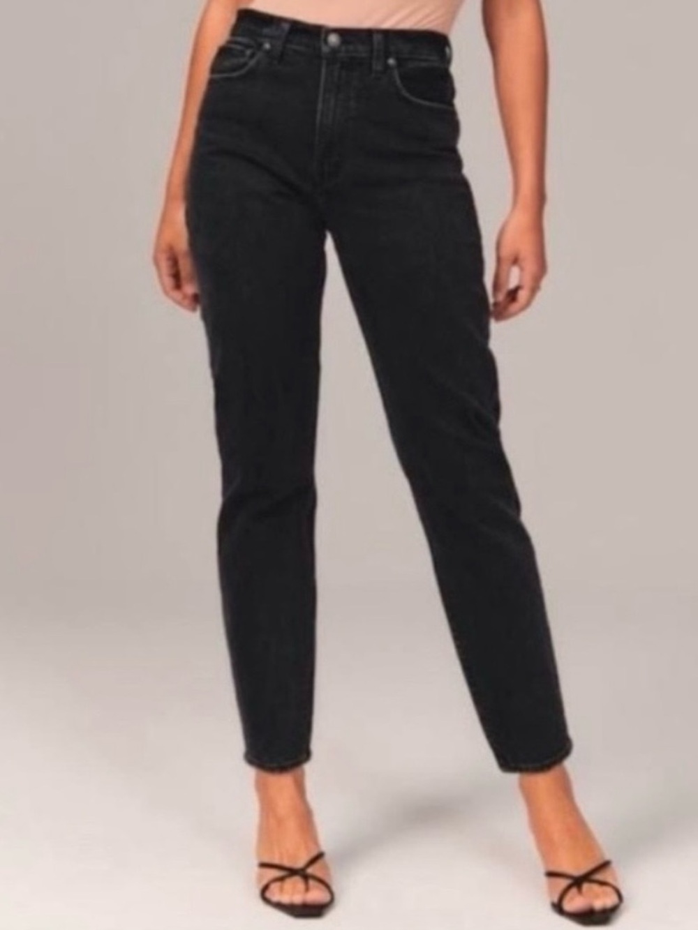 Abercrombie & Fitch The 80s Mom High Rise Black Jeans 28